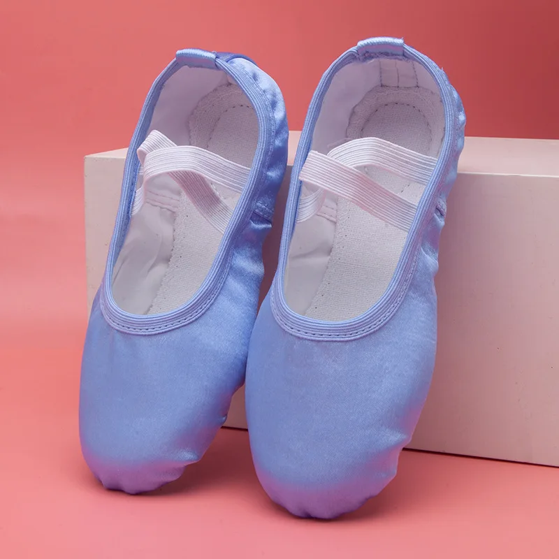Saf Saten Pembe Ten Mavisi Ren - Kids Indoor Outdoor Slippers incelemesi ve fiyatı
